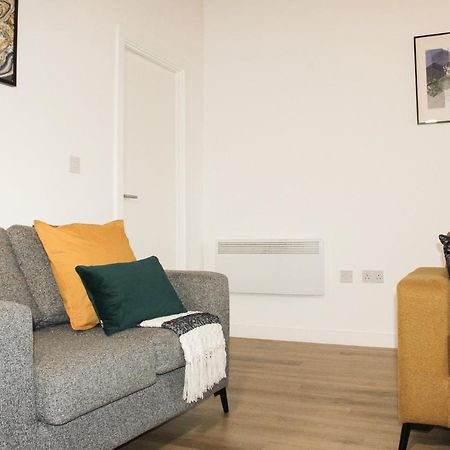 Modern Luxury Serviced Duplex Apartments By Repose- 150 Metro Court, West Bromwich Luaran gambar