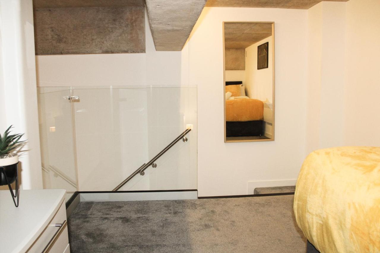 Modern Luxury Serviced Duplex Apartments By Repose- 150 Metro Court, West Bromwich Luaran gambar