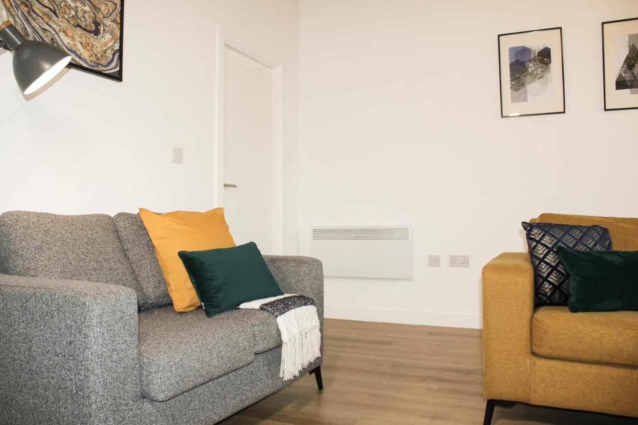 Modern Luxury Serviced Duplex Apartments By Repose- 150 Metro Court, West Bromwich Luaran gambar