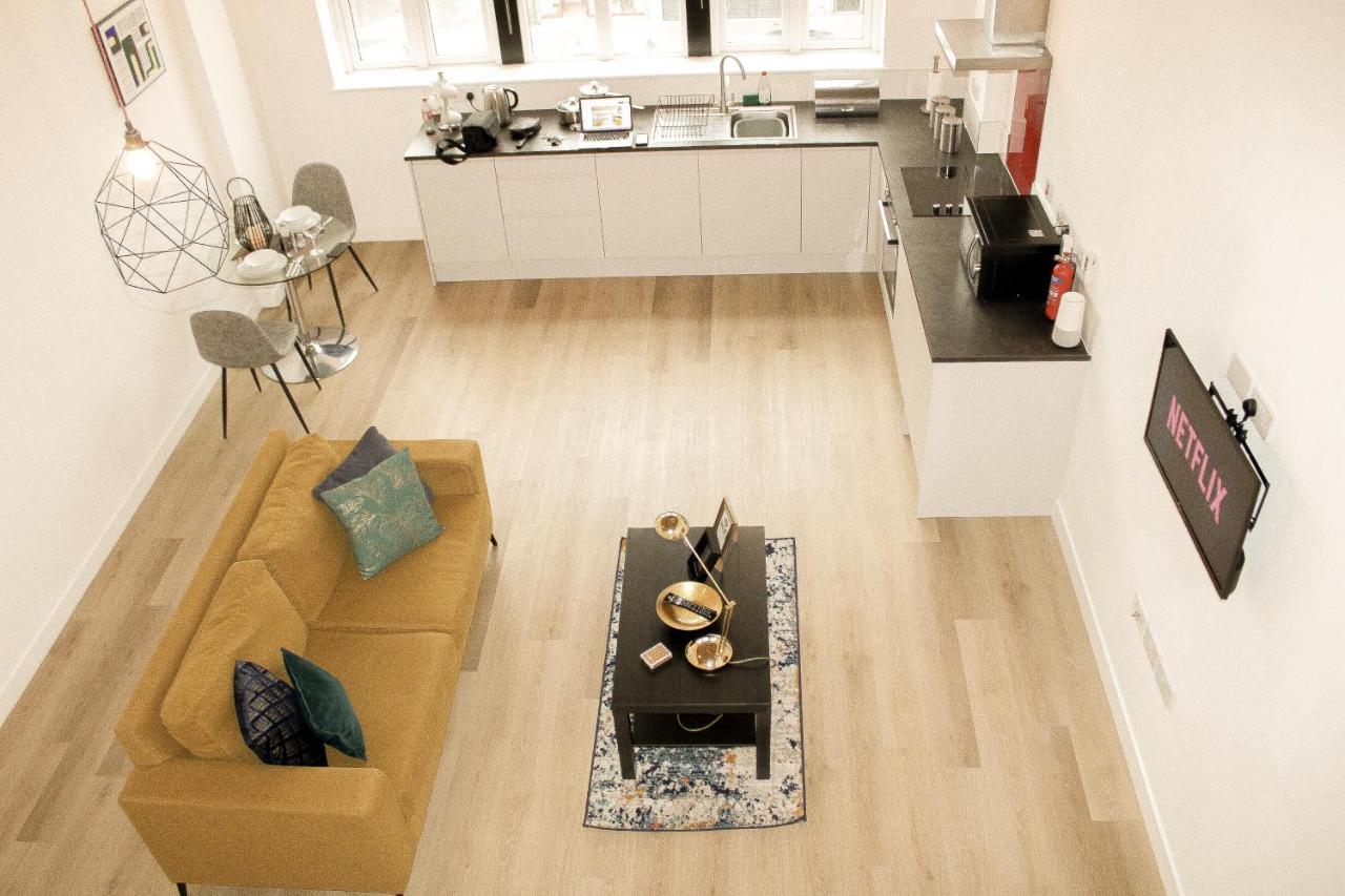 Modern Luxury Serviced Duplex Apartments By Repose- 150 Metro Court, West Bromwich Luaran gambar