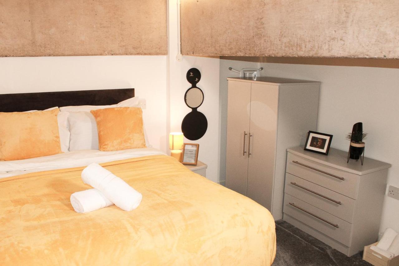 Modern Luxury Serviced Duplex Apartments By Repose- 150 Metro Court, West Bromwich Luaran gambar