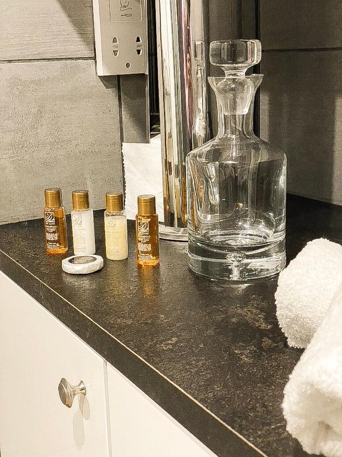 Modern Luxury Serviced Duplex Apartments By Repose- 150 Metro Court, West Bromwich Luaran gambar