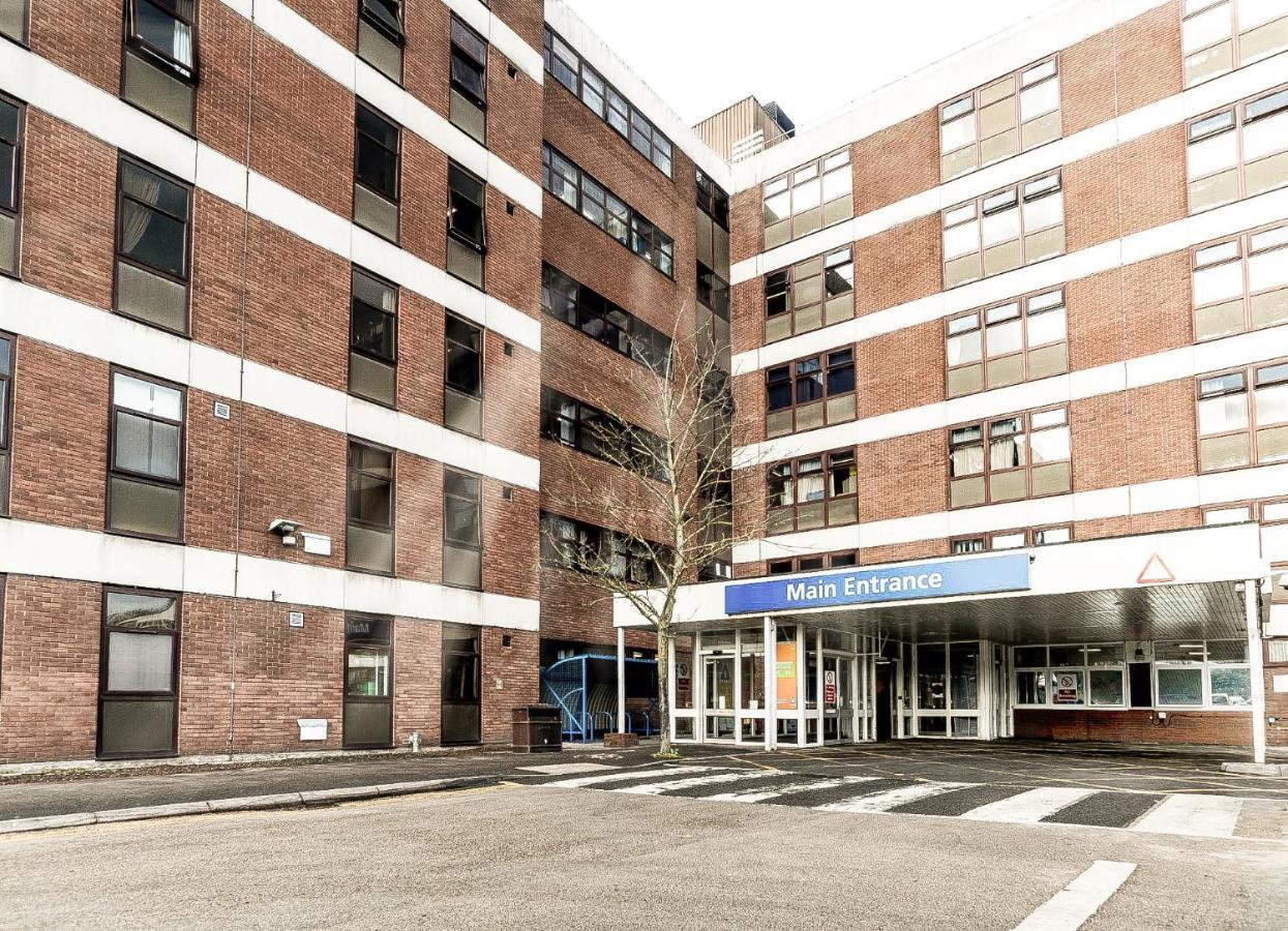 Modern Luxury Serviced Duplex Apartments By Repose- 150 Metro Court, West Bromwich Luaran gambar
